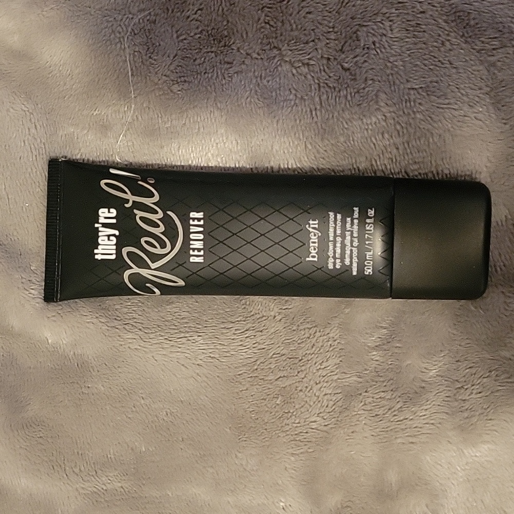 Benefit makeup remove